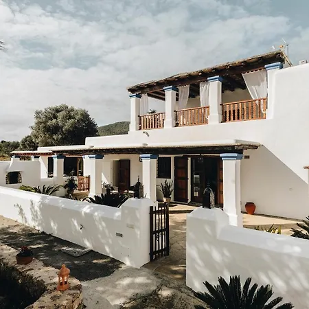 Bed & Breakfast Ibiza Yoga Weeks *